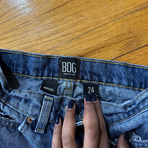Urban Outfitters Low Rise Bootcut Jeans - Picture 4 of 4